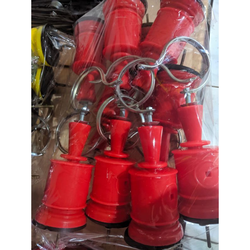 Pion Sangkar Kapsul Holopet Murah Gantungan Sangkar Pion Plastik