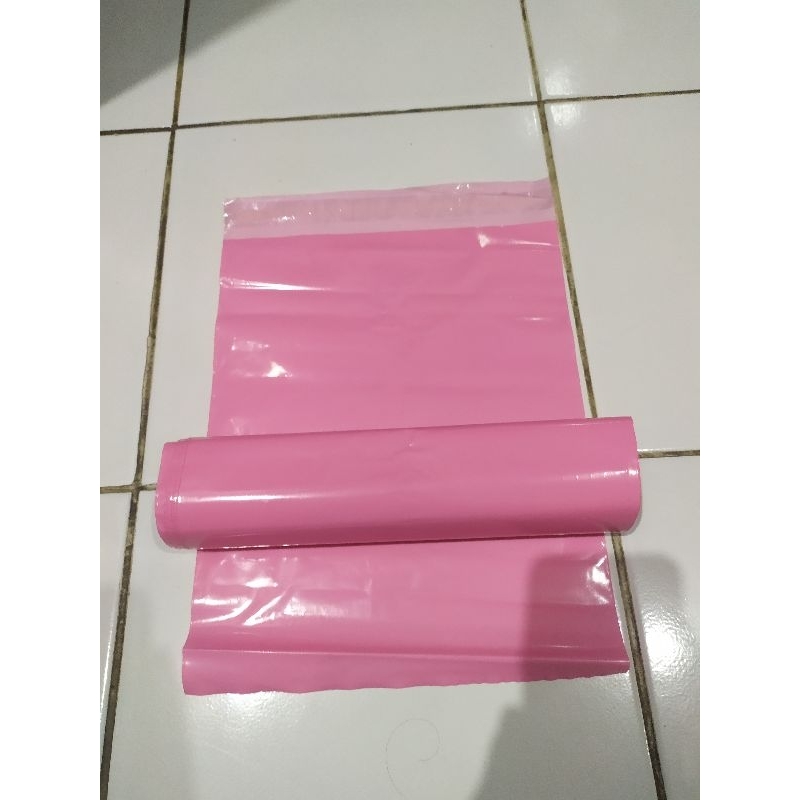 

plastik packing polymailer Super Grade/ Super Glossy 30x40 isi 100