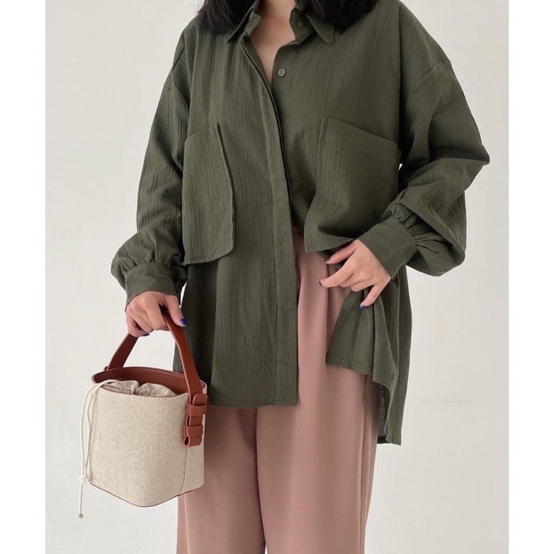 KEMEJA WANITA OVERSIZE LINEN CRINCLE KEKINIAN LENGAN PANJANG LD 115
