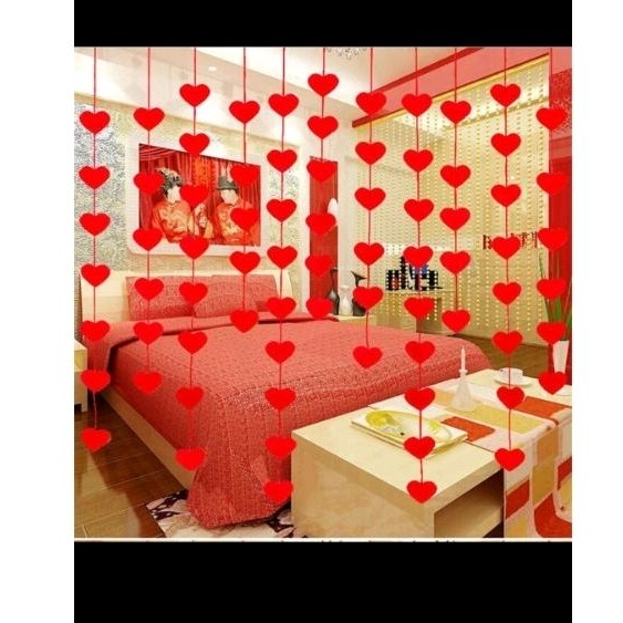 garland gantung vertikal red heart valentine wedding