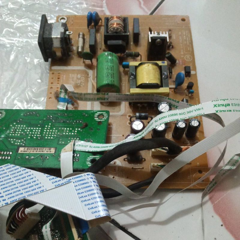 mesin monitor lcd merk Benq gl 930 A