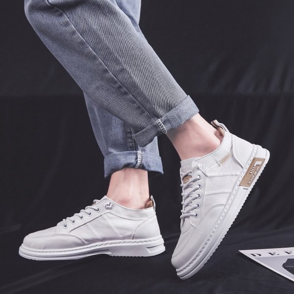 Sepatu Pria Sneakers YOYOGI Import High Terlaris Best Seller