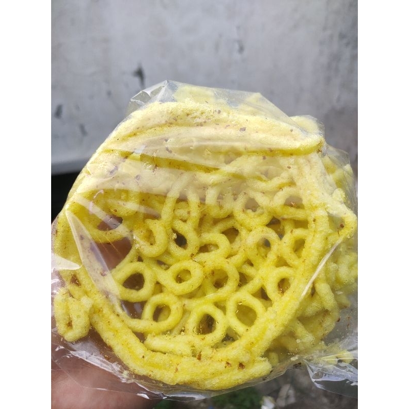 

kerupuk Mie 1kg