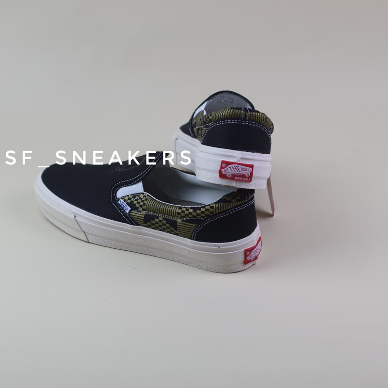 SEPATU VANS CLASSIC SLIP-ON MICHAEL FEBRUARY BLACK GOLD BISA GROSIR