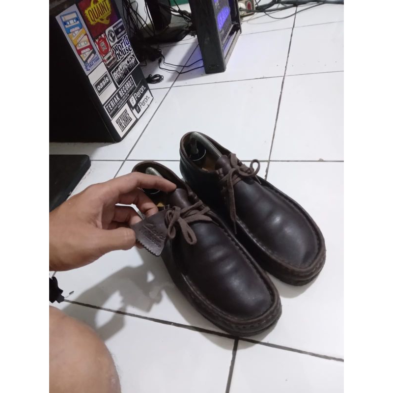 clarks wallabee (second)