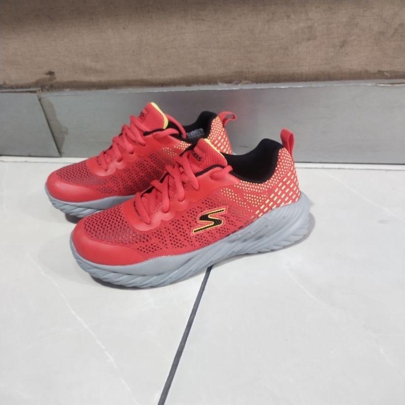 sepatu skechers nitro sprint tali original