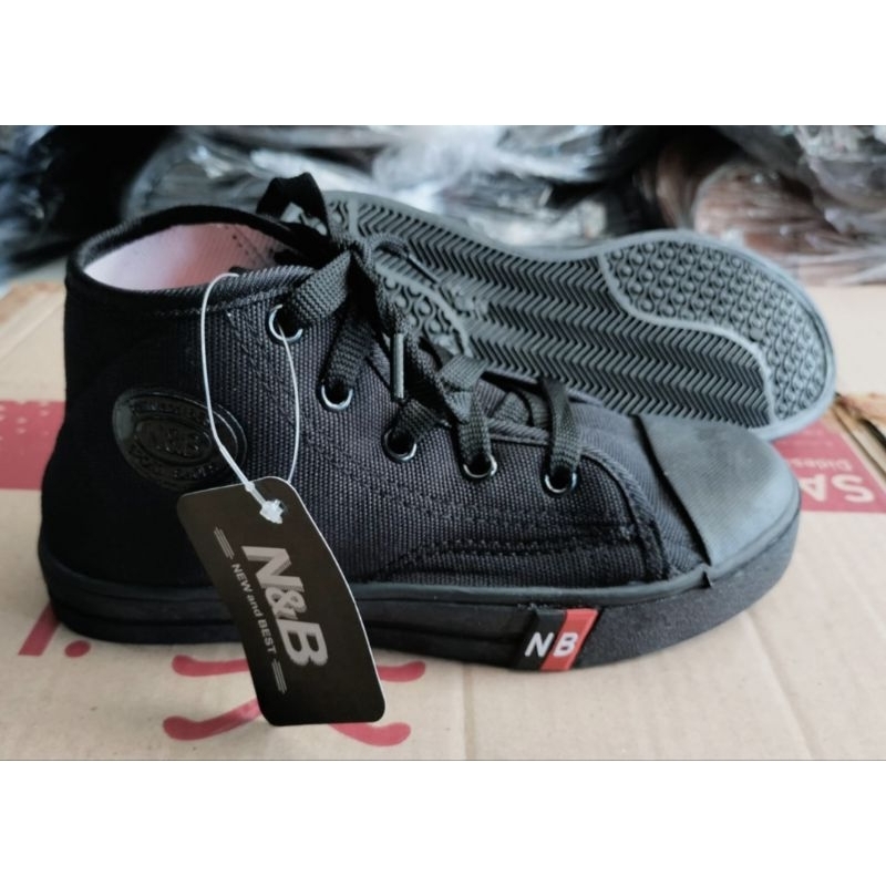 Promo sepatu full black ukuran 33-36