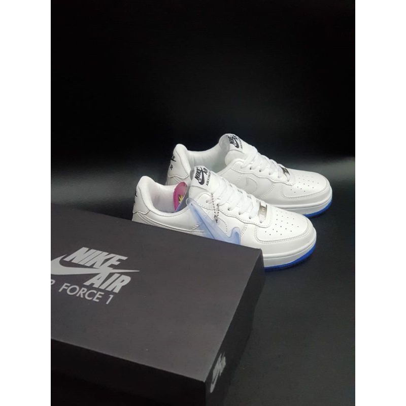 sepatu sneaker nike airforce1 bisa berubah warna sepatu casual wanita