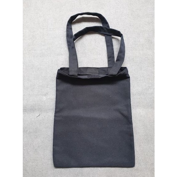 Totebag Polos Kanvas Hitam Ukuran 30 x 40 Cm Tas Tote Godie Goodie Bag Goodiebag Jinjing Tenteng Resleting Untuk Sekolah Kuliah Pria Wanita