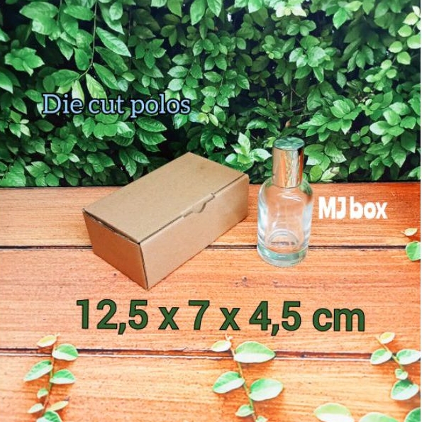 

kardus karton uk 12,5x7x4,5 cm... die cut, dus packing aksesoris dll,botol lelabo plus partisi 50 ml,