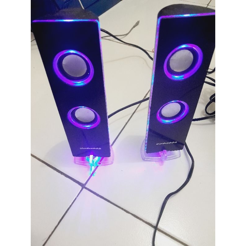 SEPASANG SPEAKER SATELIT SIMBADDA CST 6400N