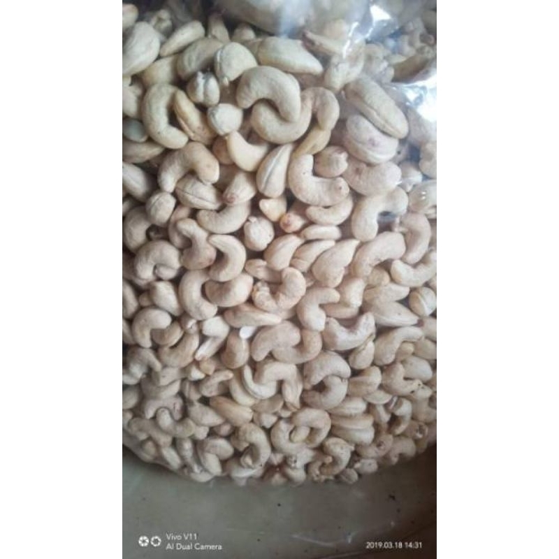 

kacang mede kang mente 1kg