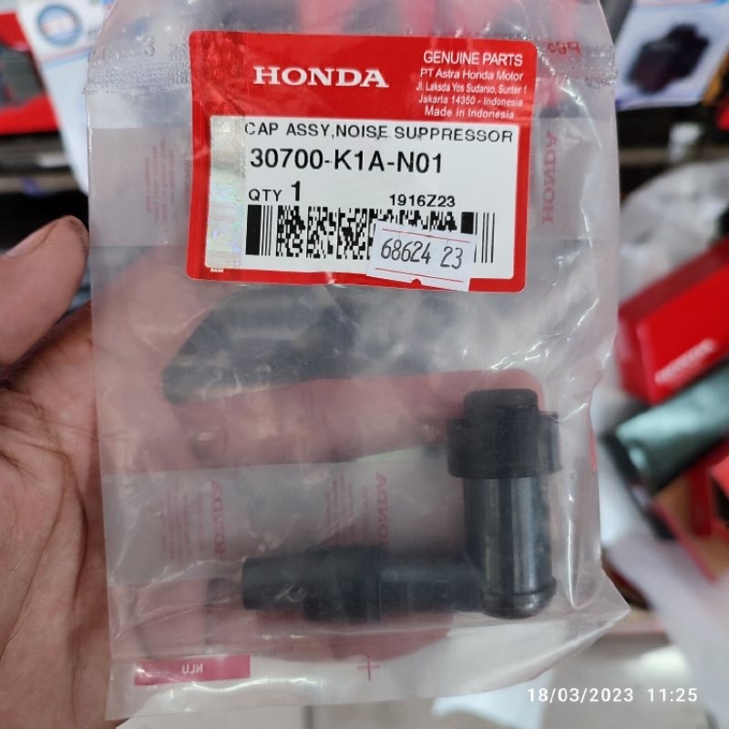 30700-K1A-N01 Cop Kepala Busi ORI Honda Beat Led 2021 Scoopy K2F GENIO K0J