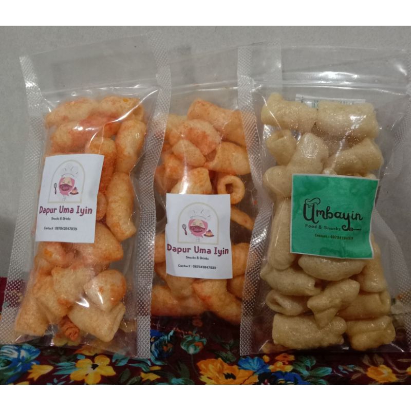 

makaroni ngembang varian rasa original, pedas gila, pedas jeruk purut, BBQ, balado