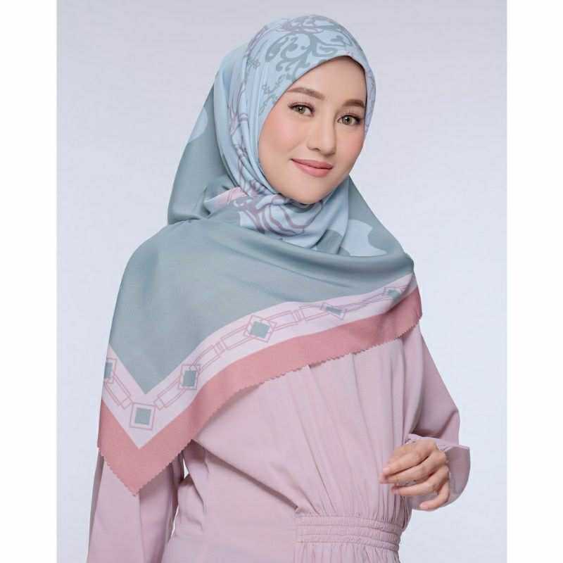 ZM ZASKIA MECCA FEAT SONYA FATMALA - MAJEGAU CLOUD SCARF ULTRA SONIC ORIGINAL BY ZM