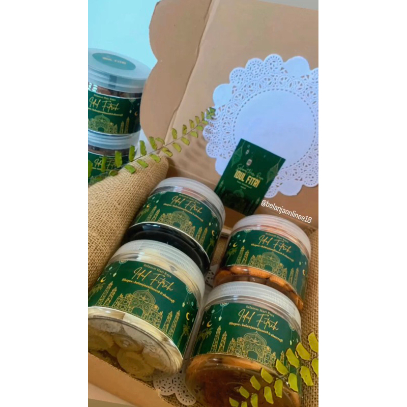 

BIG SALE HAMPERS KUE KERING LEBARAN /PAKET HEMAT KUE KERING MERRY CHRISTMAS/HAMPERS BEST SELLER