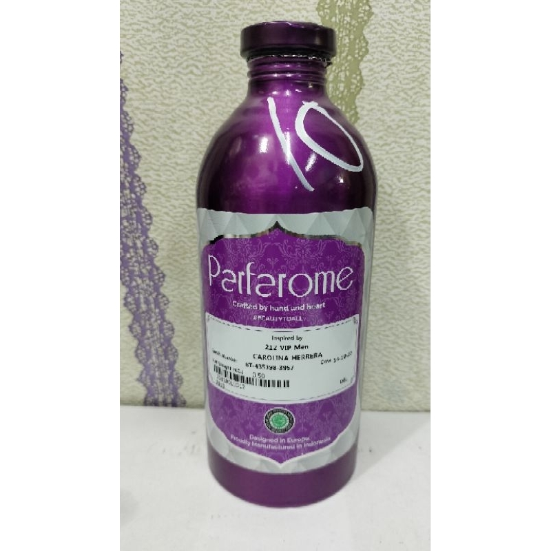 Bibit minyak wangi 212 VIP Men