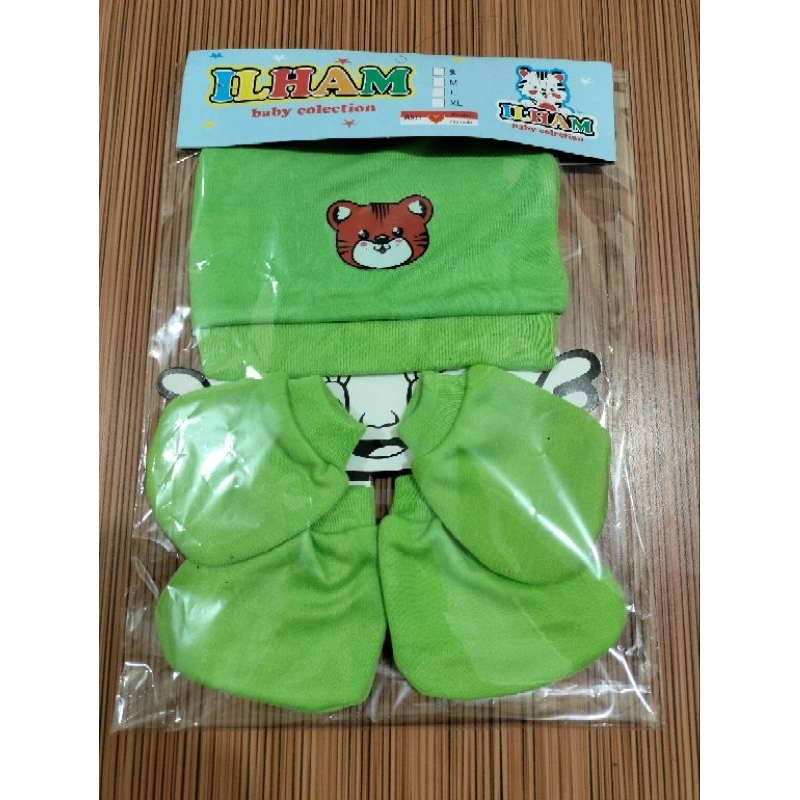 1 SET TOPI BAYI + SARUNG TANGAN KAKI BAYI NEWBORN