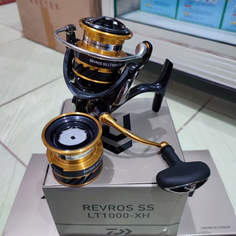 Reel Daiwa Revros ss lt1000 2500 2000-cxh