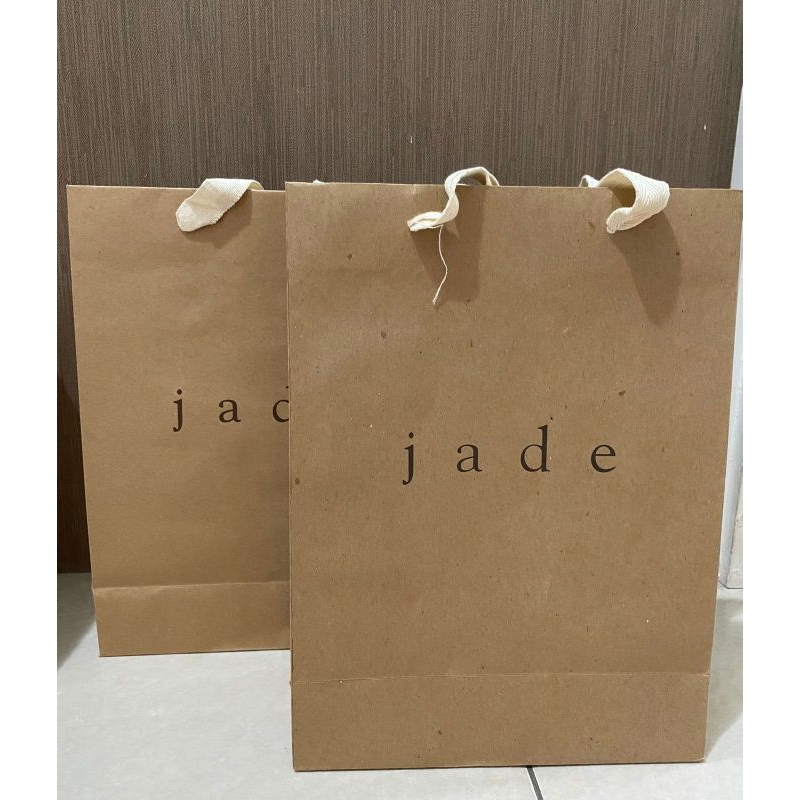 

Paper Bag JADE