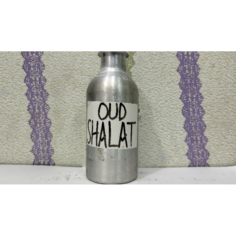 Bibit minyak wangi Arab Oud Shalat