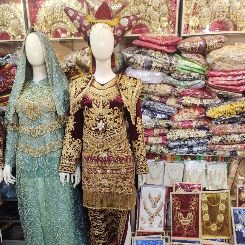 pesanan baju maron spasang.