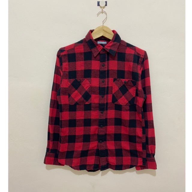 KEMEJA UNIQLO DOUBLE POCKET