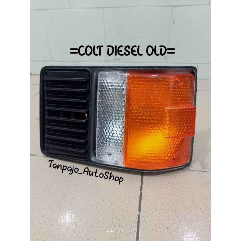 LAMPU SEN COLT DIESEL LAMA