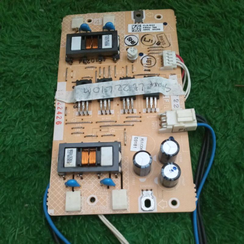 inventer tv merk Sharp LC 22 L 10 M bk