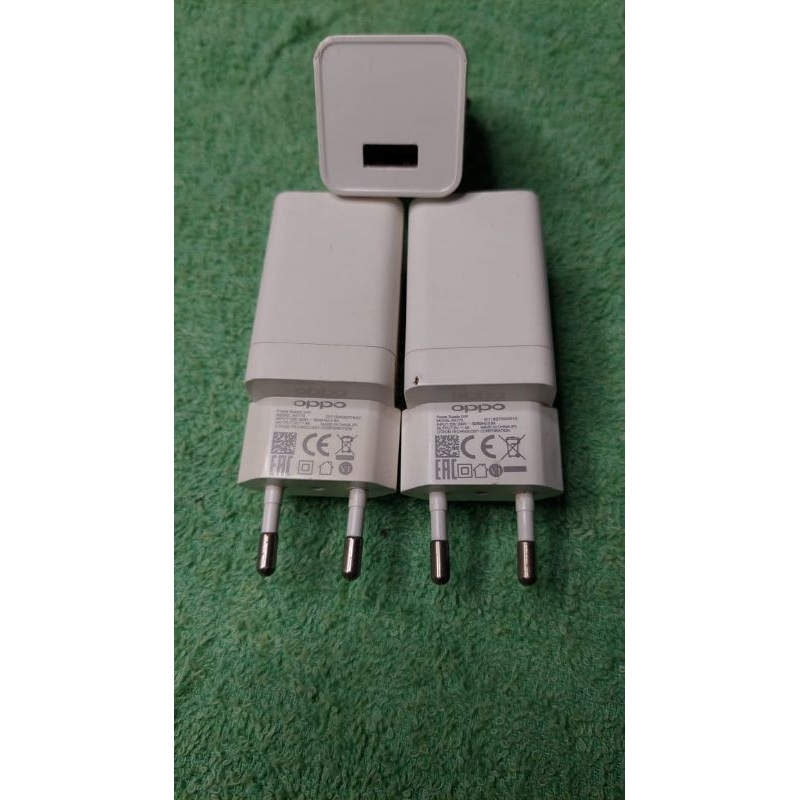 Adaptor charger original bawaan hp oppo vocc 4A F9 dll