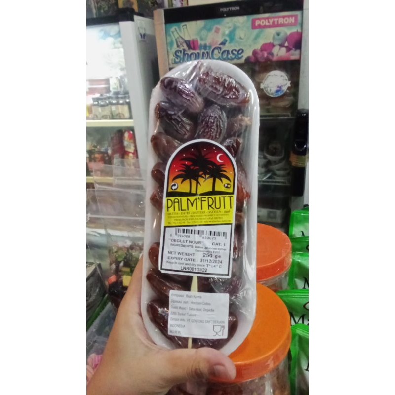 

Kurma Palm Fruit 250g
