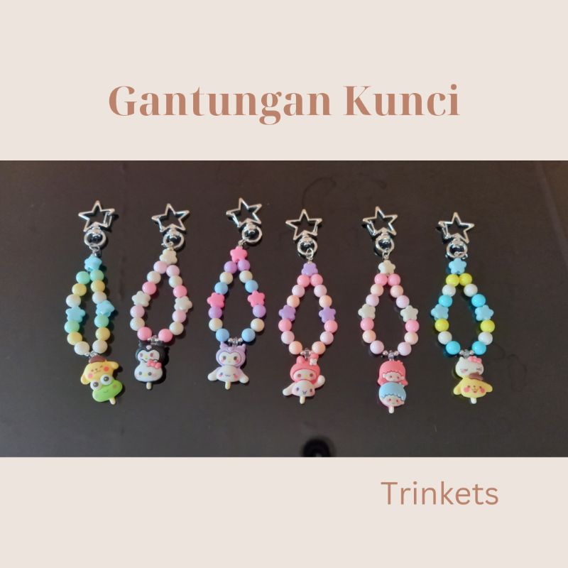 Gantungan kunci tas keychain karakter key ring gift souvenir Trinkets
