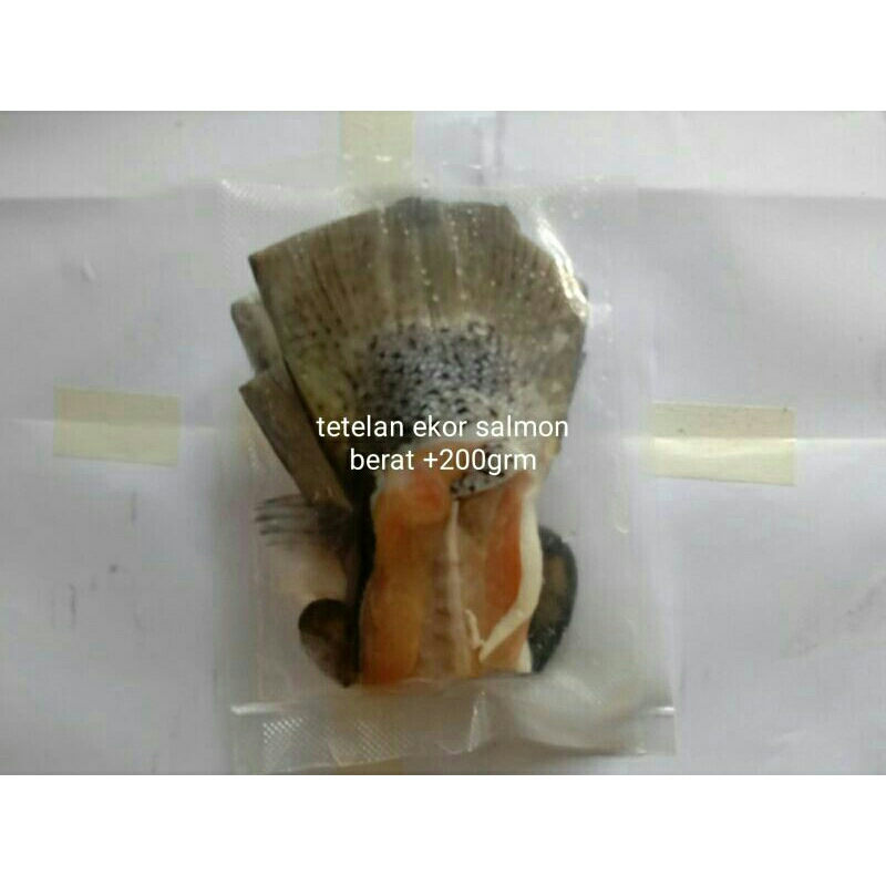 

tetelan ekor salmon size +200gram