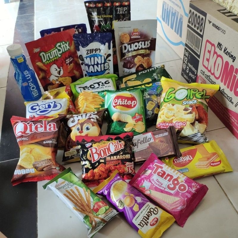 

paket jajanan Snack 50rb dapat sekarung