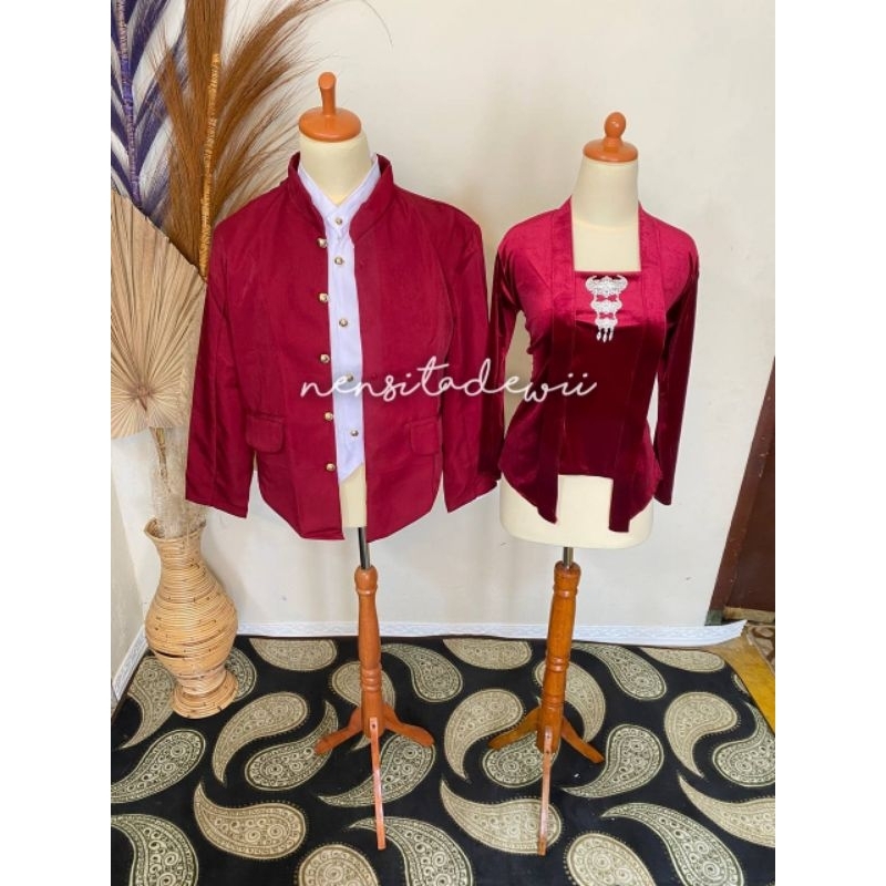 Beskap Hewes + Kebaya Kutubaru, Nuansa Maroon