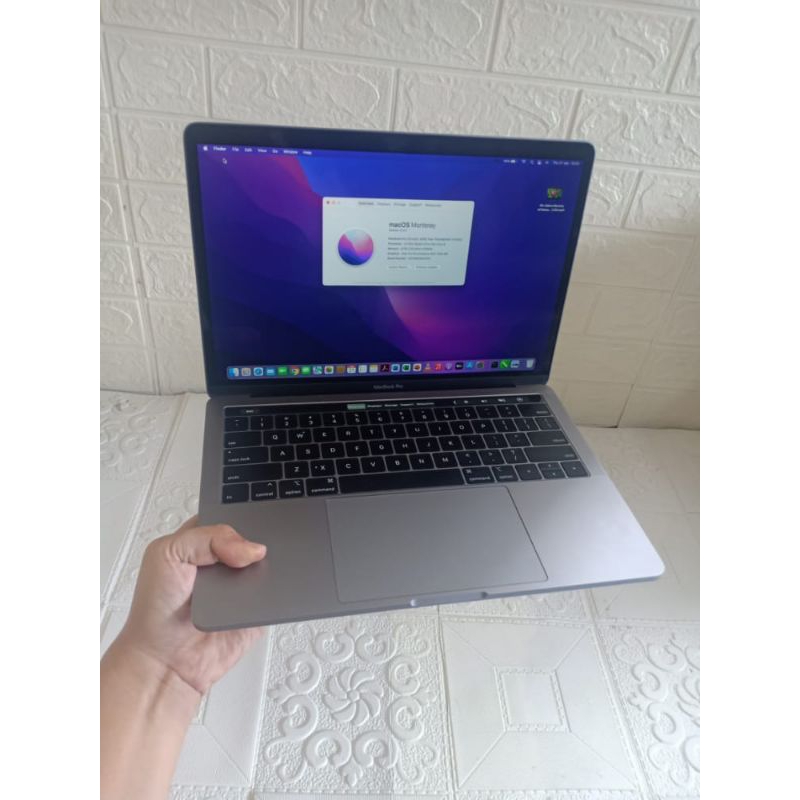 MACBOOK PRO 2017 TOUCHBAR CORE i7 RAM 16GB SSD 1TB MONTEREY