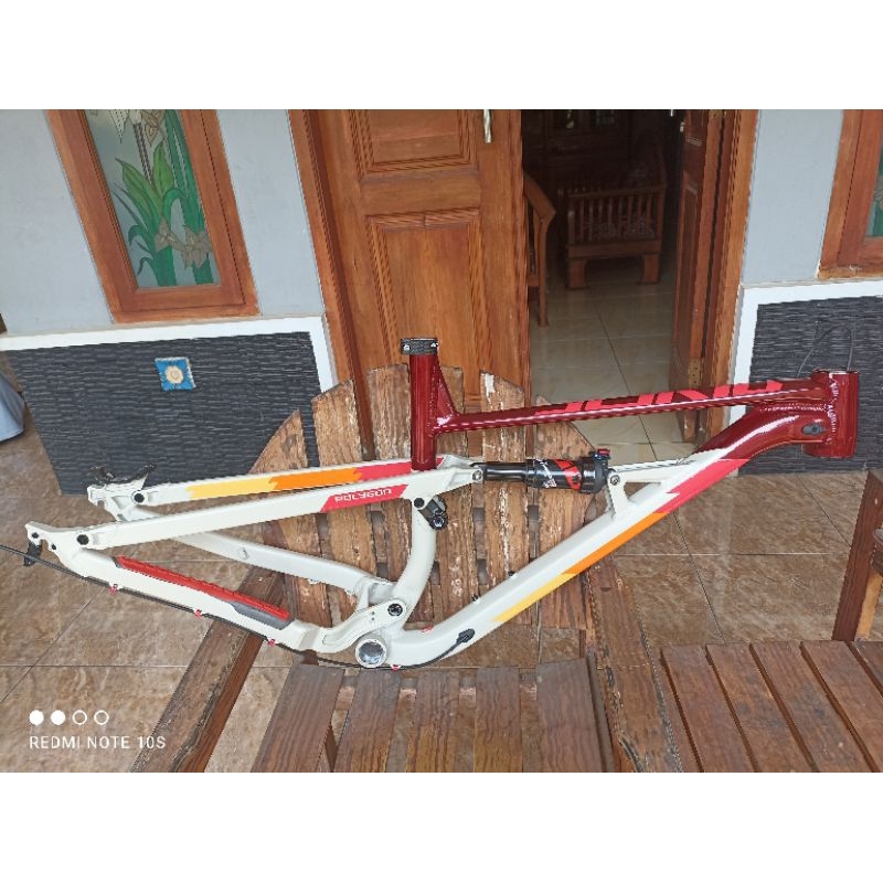 frame siskiu D5 2021 M 27.5