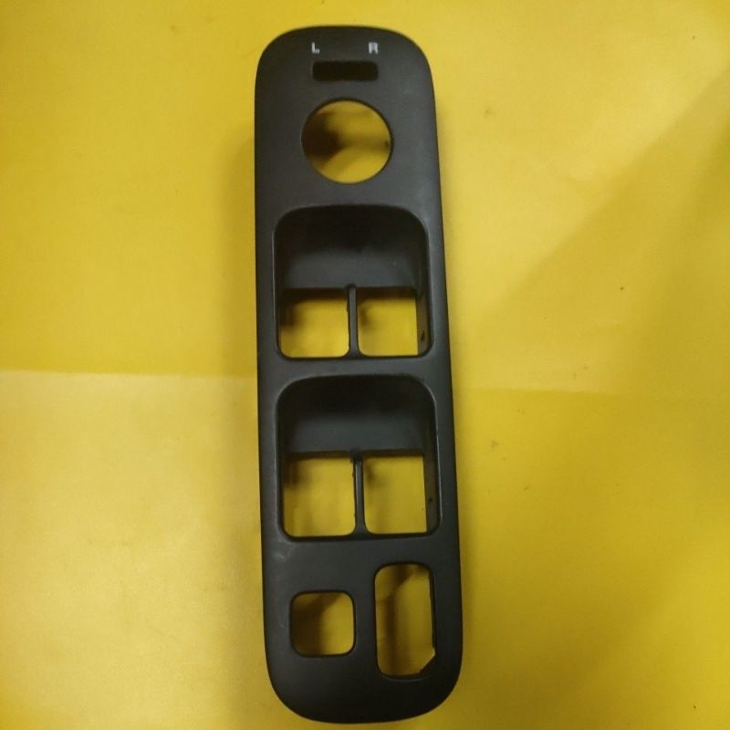 COVER SAKLAR POWER POWER WINDOW SUZUKI ESCUDO 1,6