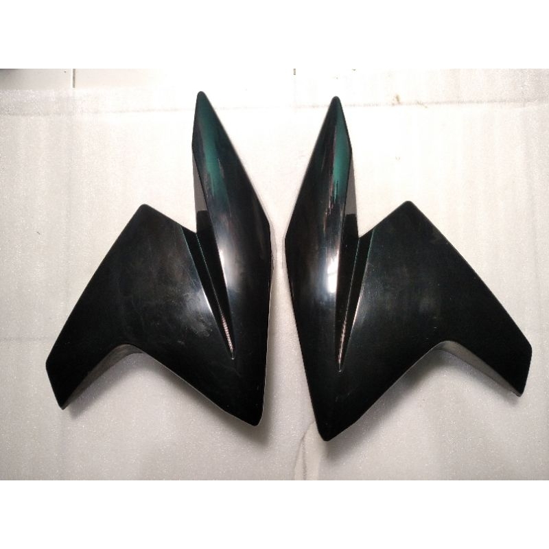 cover tank sayap tangki vixion new nvl 1pa original hitam polos