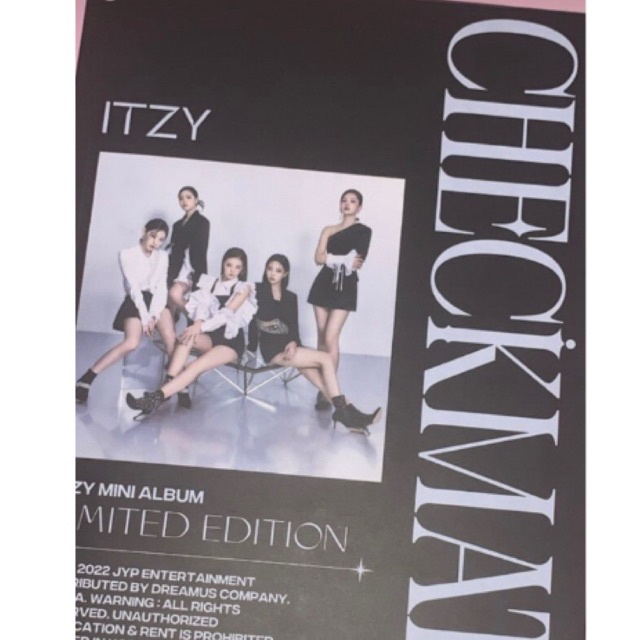 itzy checkmate limited edition yeji lia ryujin chaeryeong yuna