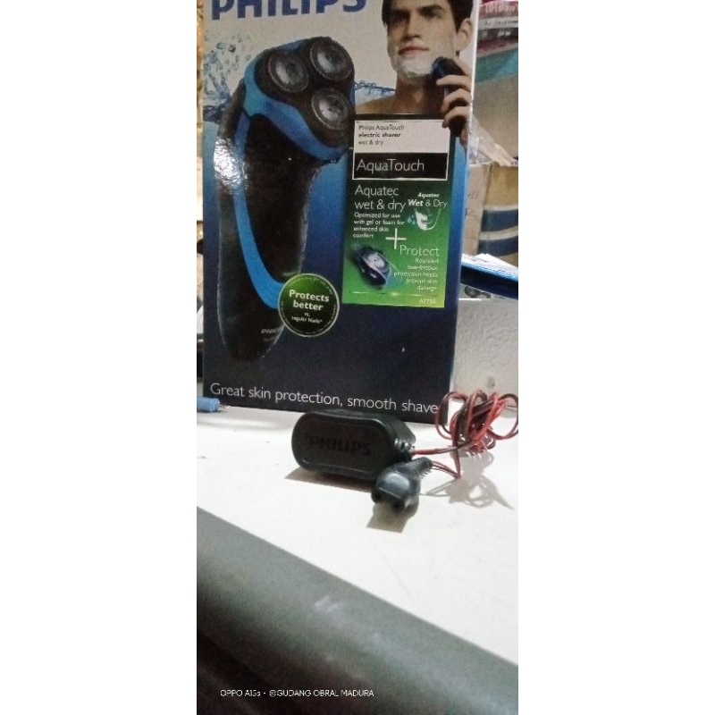 charger / adaptor alat cukur Philips original