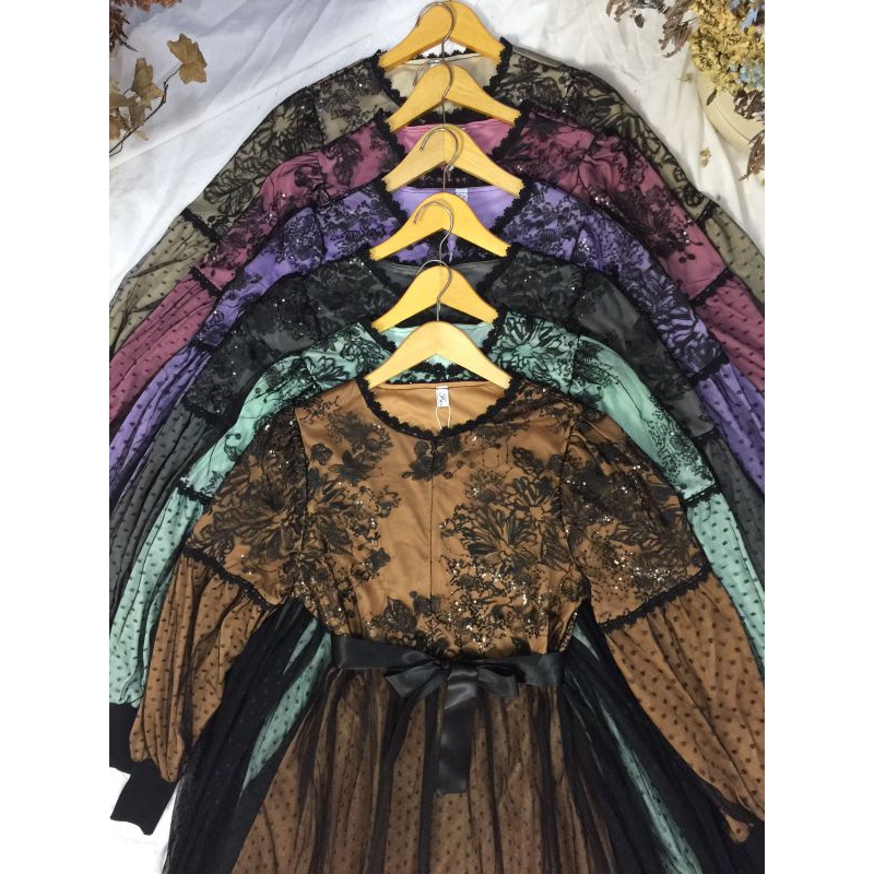 Gamis renda kombinasi tile