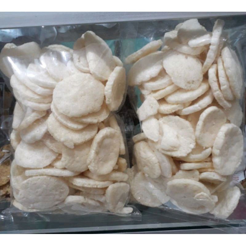 

KERUPUK KEMPLANG GURIH ASIN BERAT 500 GRAM