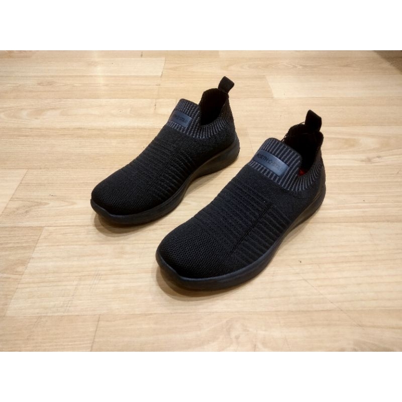 Sepatu Sekolah Anak Bata North Star Terbaru Bahan Rajut Awet Sneaker Anak Warna Full Hitam