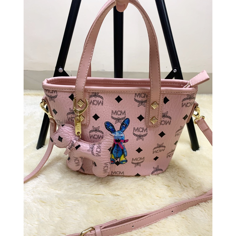 Mcm preloved pink bekas Seken second