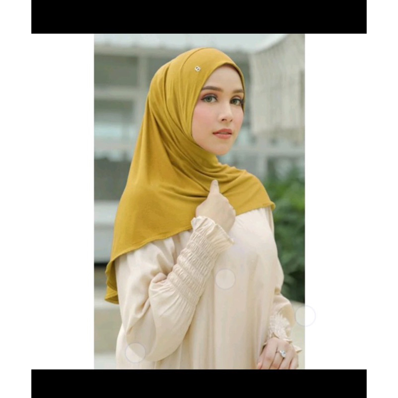 Everyday Jersey Slip On Buttonscarves.