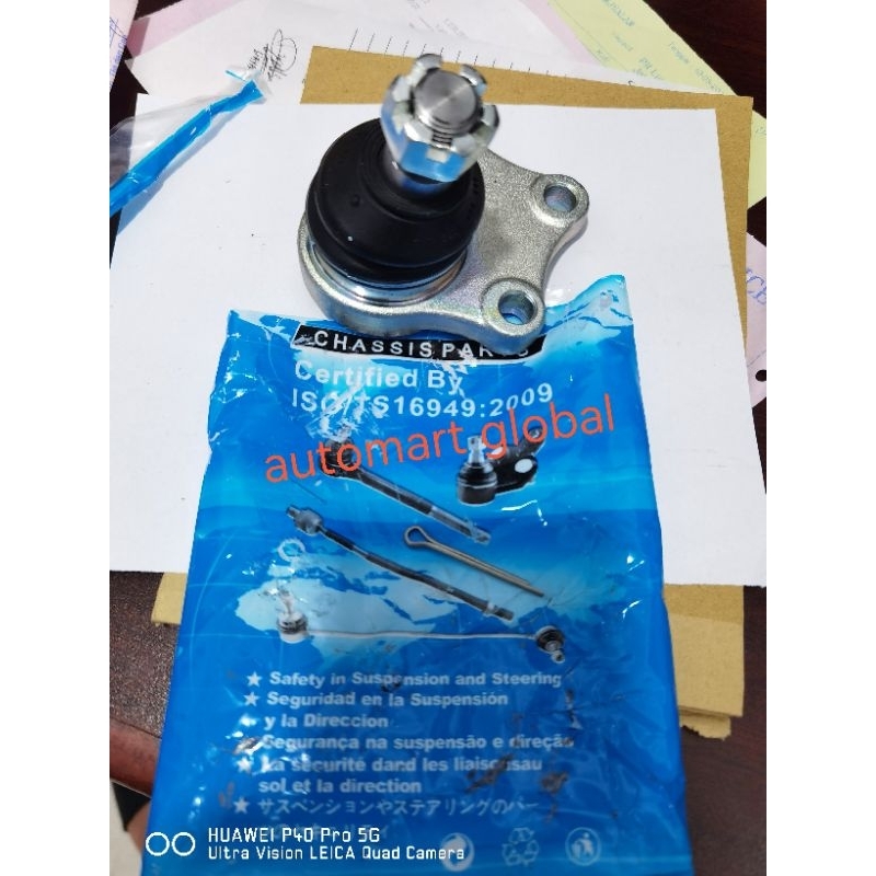 Ball joint bawah Mitsubishi kuda