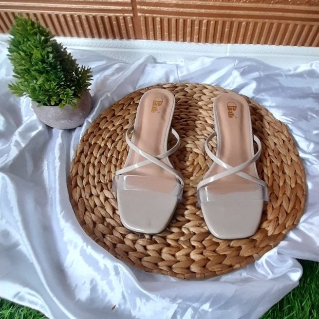 Sandal Heels wanita 3cm Tali Silang Ban 1 HB16