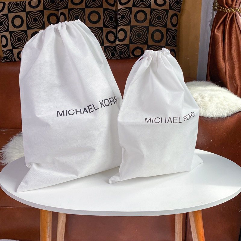 Dustbag Michael Kors Putih Kantong Pelindung Tas Anti Debu Merk MK
