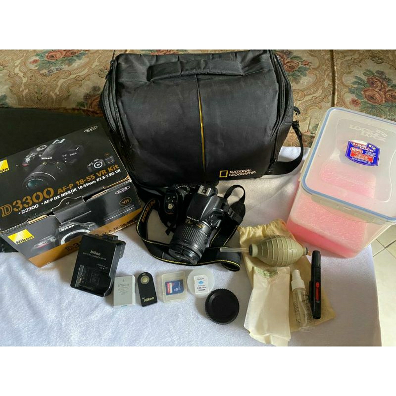 DSLR Nikon D3300 kit 18-55mm DSLR fullset Second